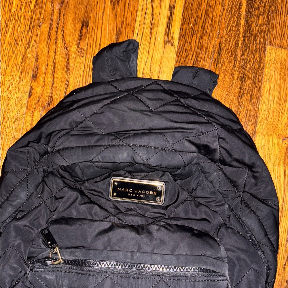 Classic black quilted Marc jacobs backpack - Picture 4 of 13